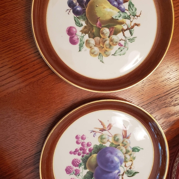 Vintage Porcelain Fruit Plates - Picture 1 of 2